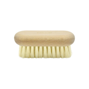 brosse linge tache vêtements naturelle en bois clair andrée jardin