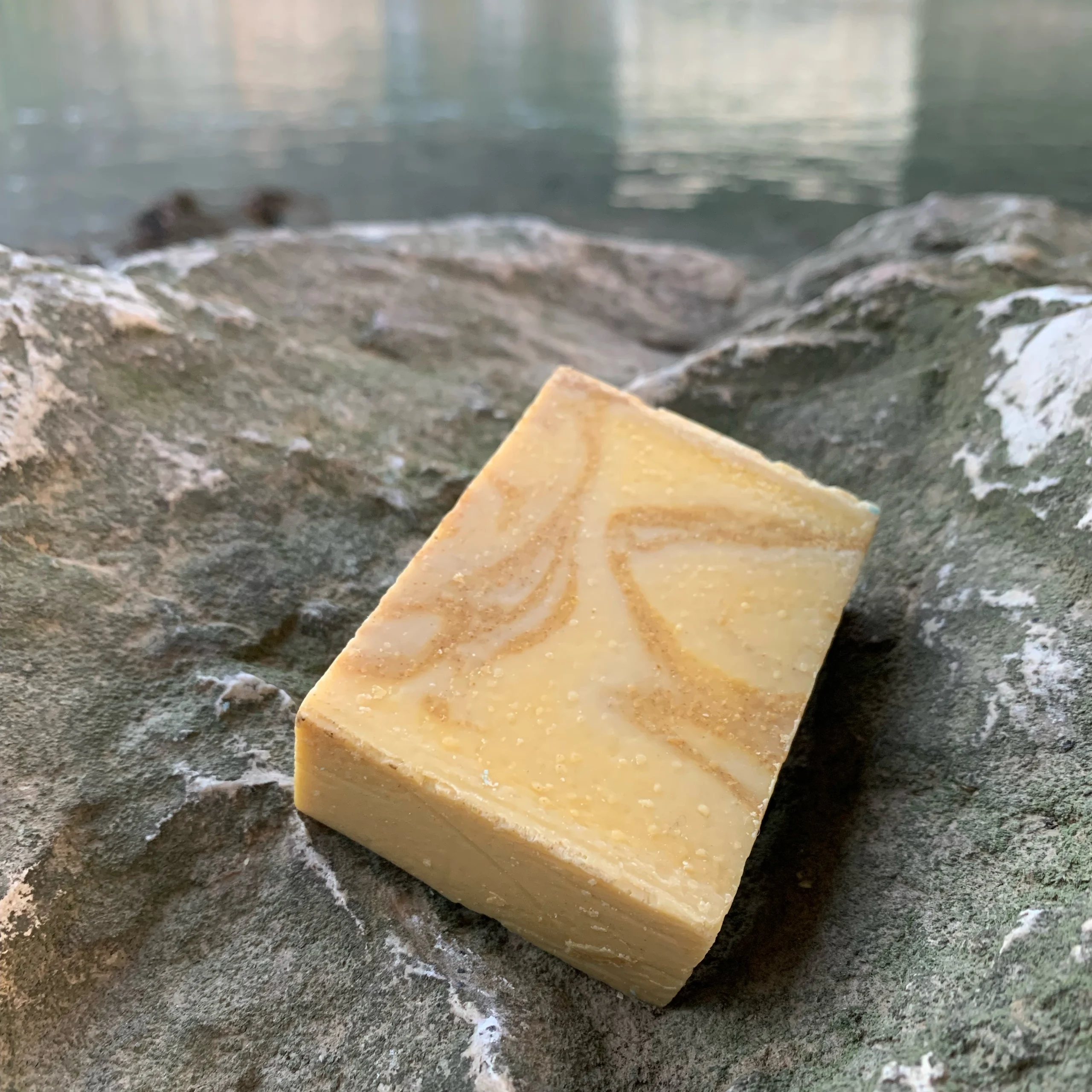 savon l'ensoleillé salut savon artisanal et naturel